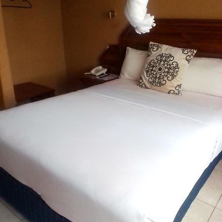 Eland Lodge Livingstone Ngoại thất bức ảnh